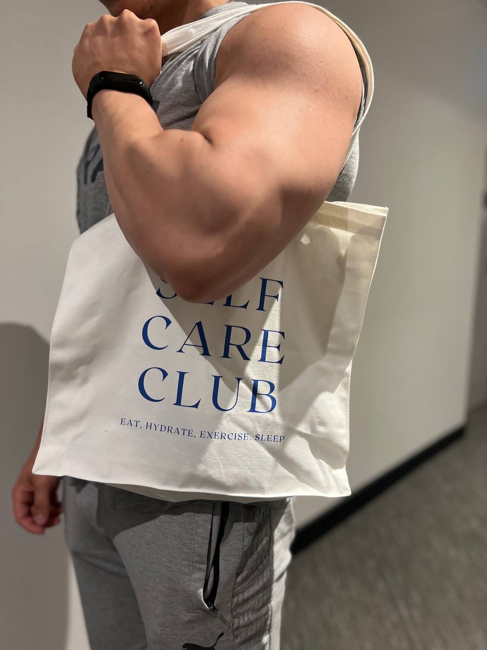 <h2>Loved by everyone & everywhere. Don't miss out.</h2>